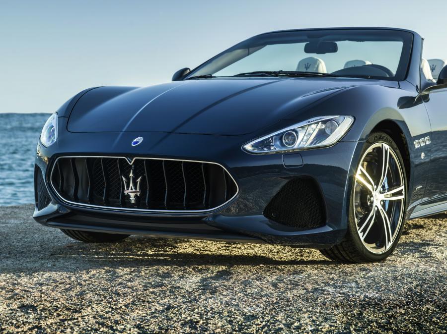 Детали экстерьера Maserati GranCabrio Sport 2017 года  (фото 22 из 45)